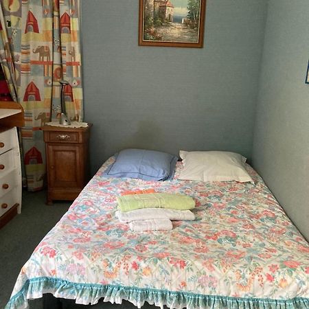 Chambre Chez L'Habitant Noisiel Buitenkant foto