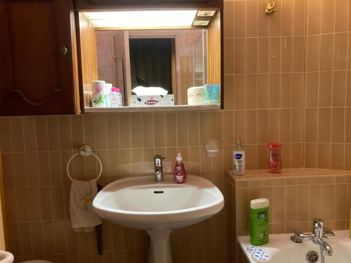 Chambre Chez L'Habitant Noisiel Buitenkant foto